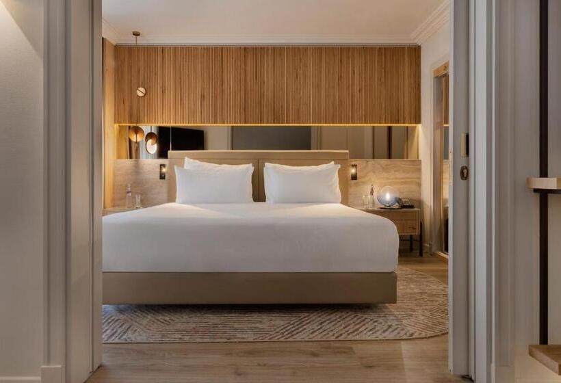 Pokój Premium, Aria