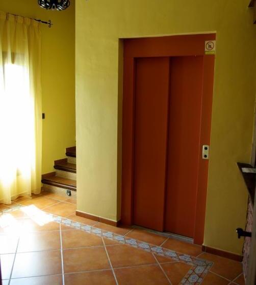 身障者適用スタンダードルーム, Balcón De Los Montes