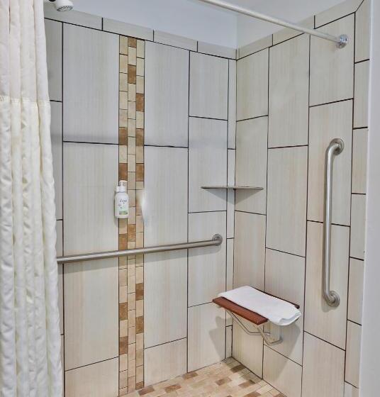 اتاق استاندارد برای معلولان, Baymont By Wyndham Tucson Airport