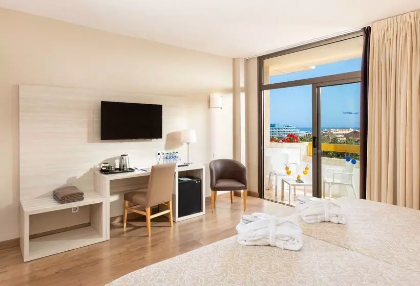 اتاق سوپریور با چشم‌انداز استخر, Best Tenerife