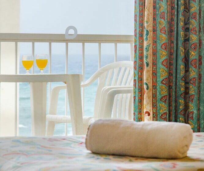 스탠다드 트리플 룸, Coral Beach By Mij