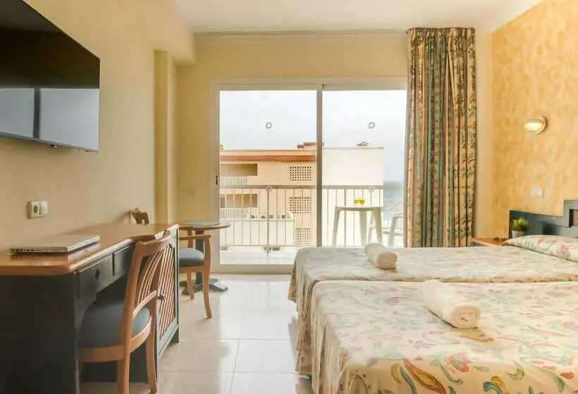 اتاق استاندارد سه نفره, Bluesea Coral Beach