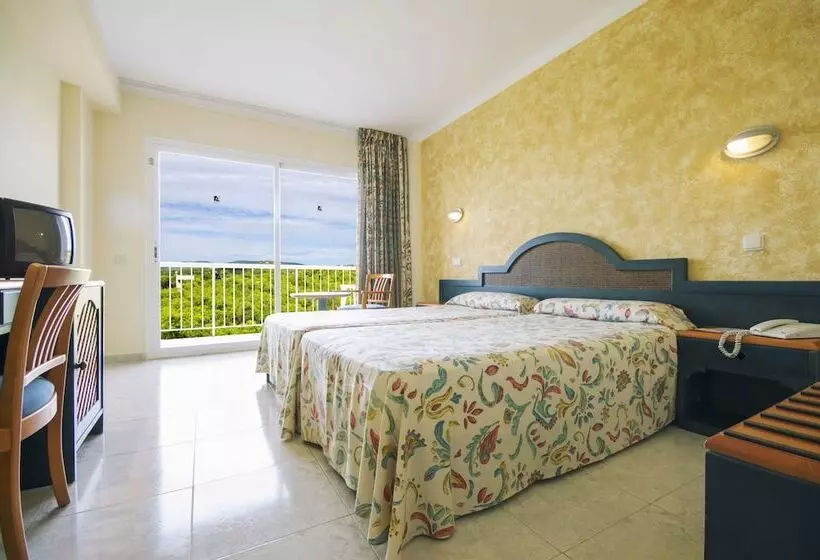 اتاق استاندارد با چشم‌انداز استخر, Bluesea Coral Beach