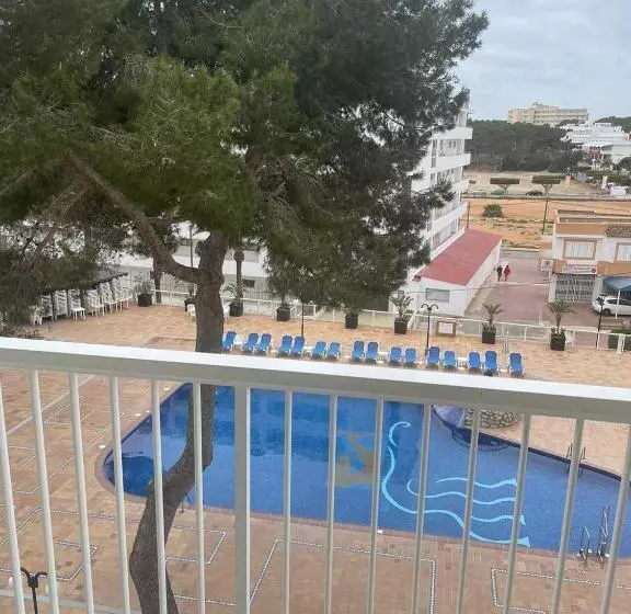 اتاق استاندارد با چشم‌انداز استخر, Bluesea Coral Beach
