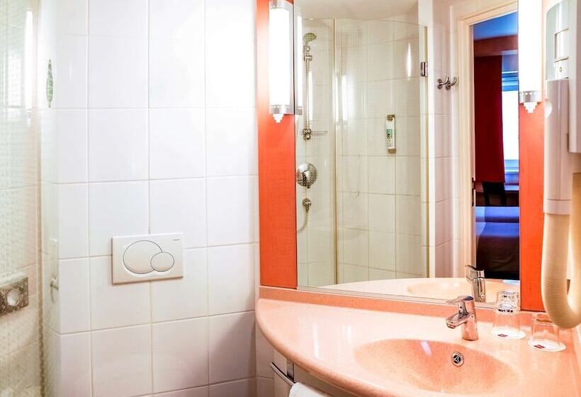 스탠다드 룸, Ibis Győr