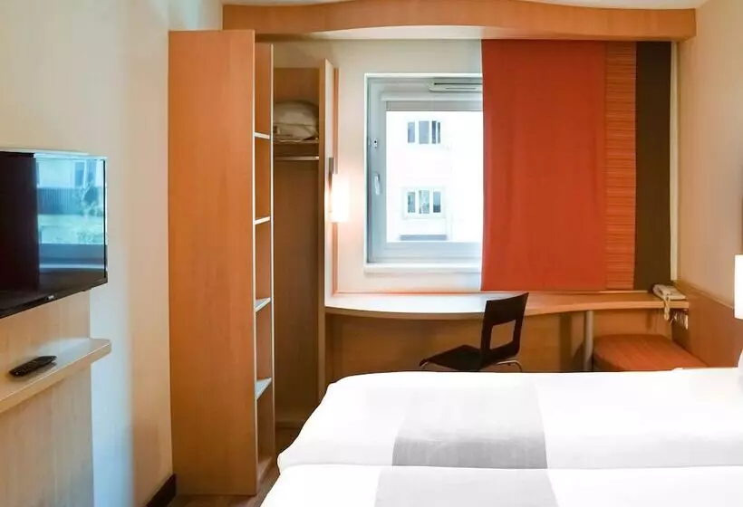 スタンダードルーム, Ibis Győr