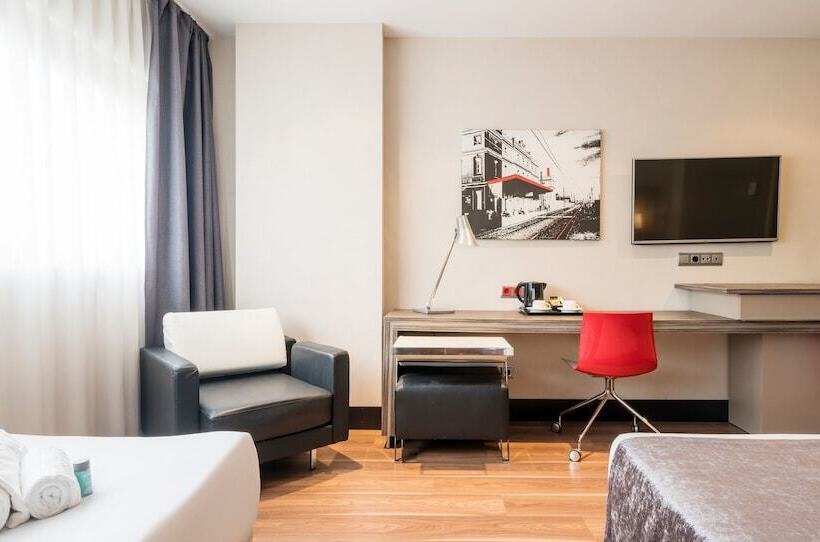 Номер Стандарт Трехместный, Ilunion Barcelona