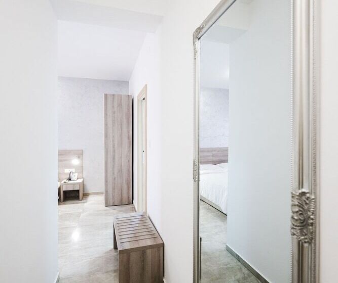 豪华海景房, Lucija