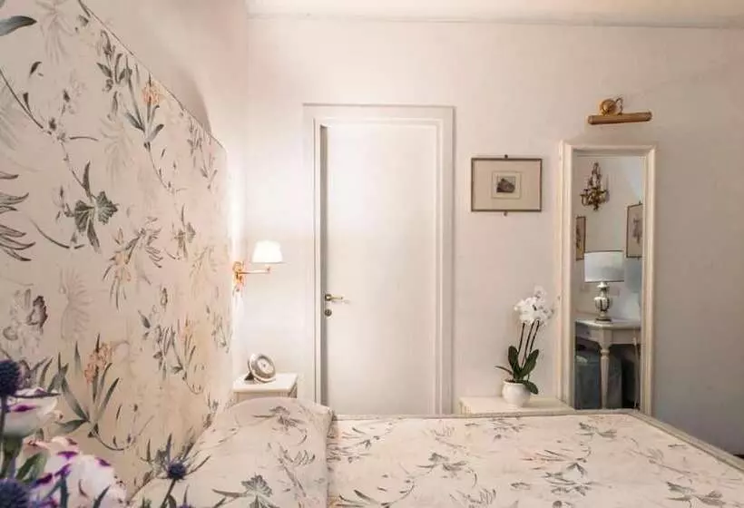 اتاق سوپریور, Relais Dei Fiori