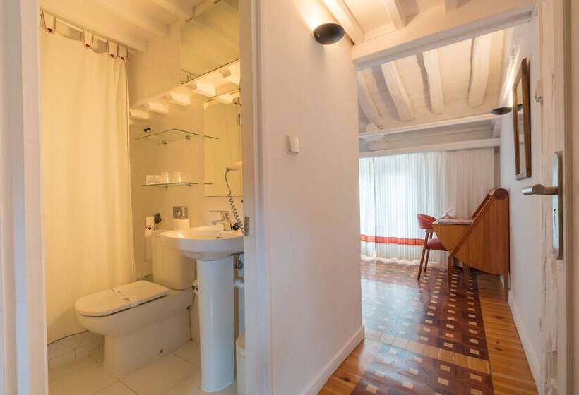 복층 룸, Posada Santa Maria La Real