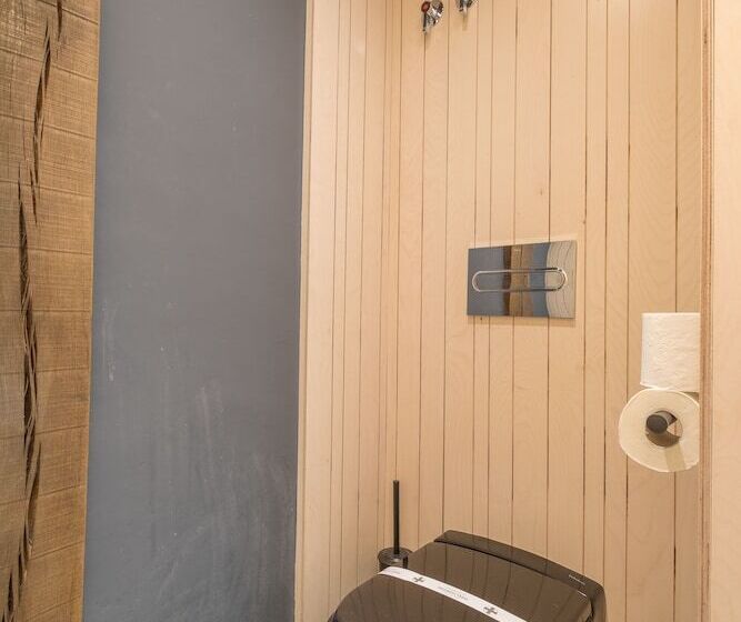 套房, Posada Santa Maria La Real