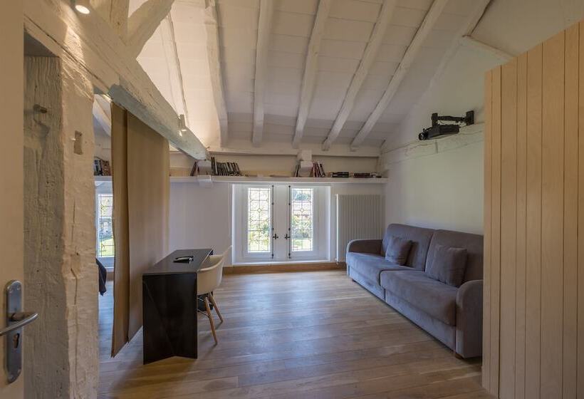 套房, Posada Santa Maria La Real