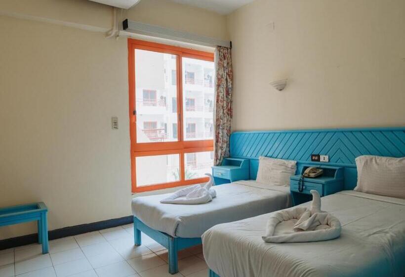 آپارتمان 1 خوابه با چشم‌انداز استخر, Empire Hotel Aqua Park