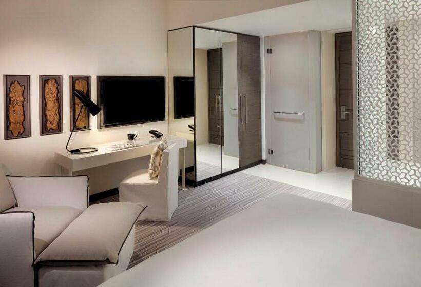 اتاق لوکس با چشمانداز باغ, Boulevard, Autograph Collection