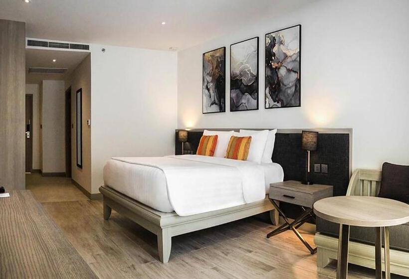 기본룸, Paradox Resort Phuket   Sha Plus