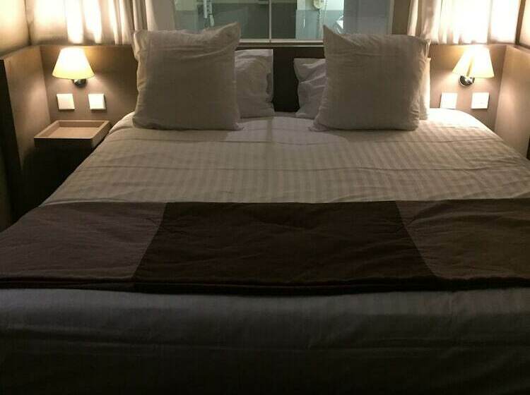 Полулюкс, Standing Hotel Suites By Actisource
