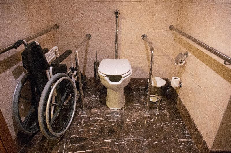 استودیوی سوپریور, Apartamentos Turisticos Atlantida