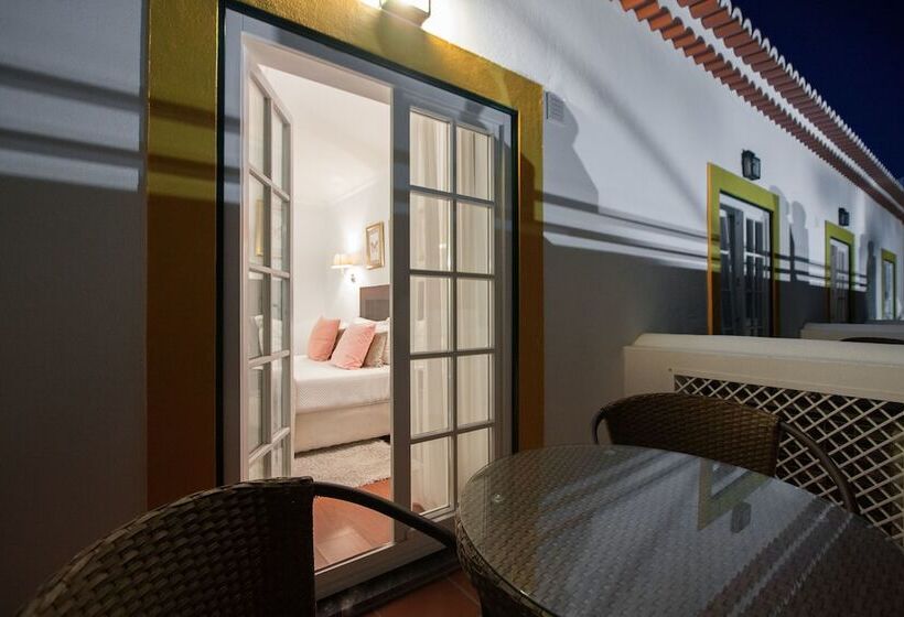Номер Superior, Casa Senhoras Rainhas   óbidos   By Unlock Hotels