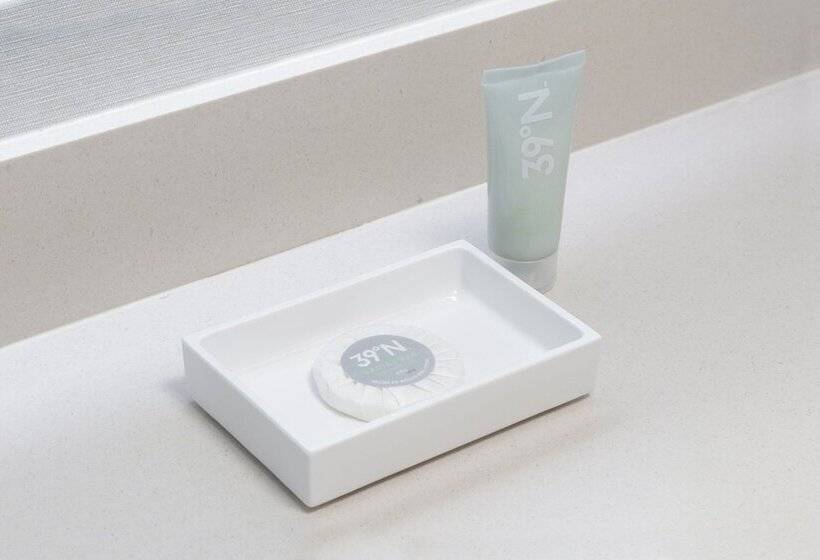 2ダブルベッドのスタンダードルーム, Courtyard Monterrey Airport