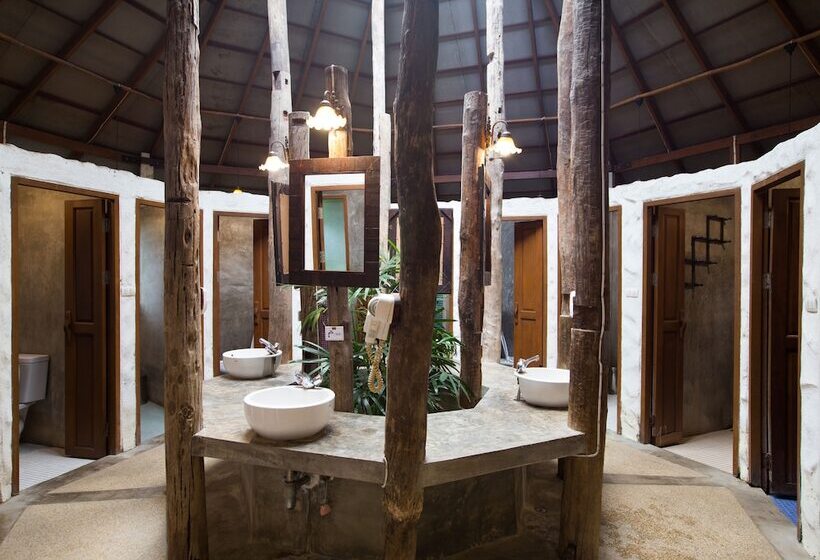 带共用卧室公用房间的床, Eco Resort Chiang Mai