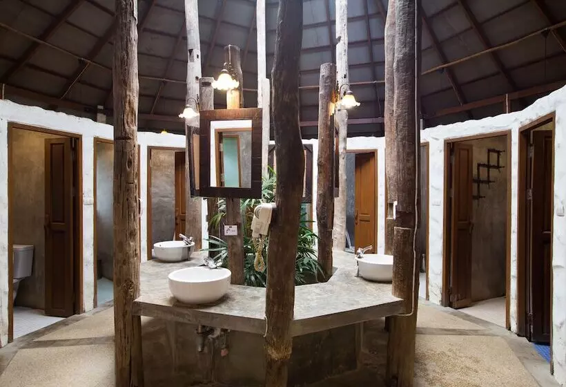 Bed in Shared Room with Shared Bathroom, Eco Resort Chiang Mai