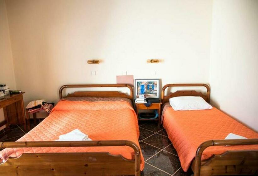 غرفة قياسية, Eleni