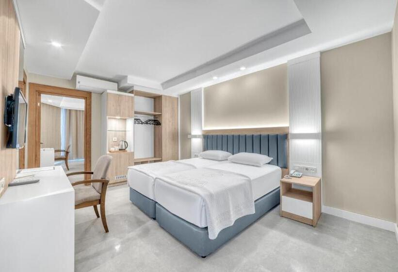 수피리어 스위트 바다 전망, Kahya