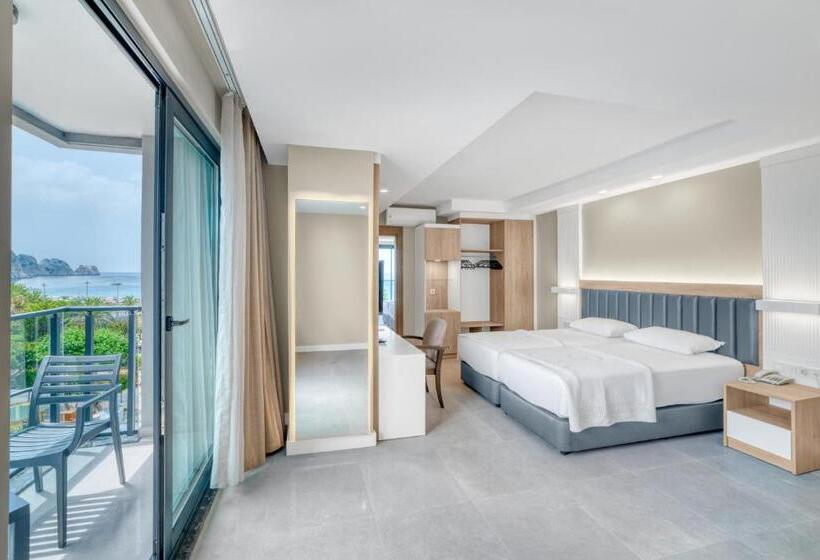 수피리어 스위트 바다 전망, Kahya