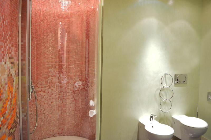 标准间, Les Fleurs Boutique