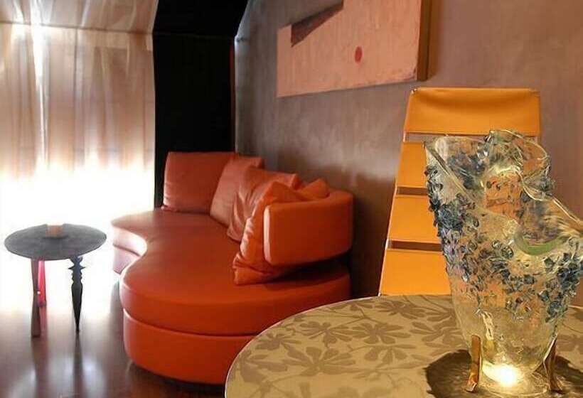 行政房间, Les Fleurs Boutique