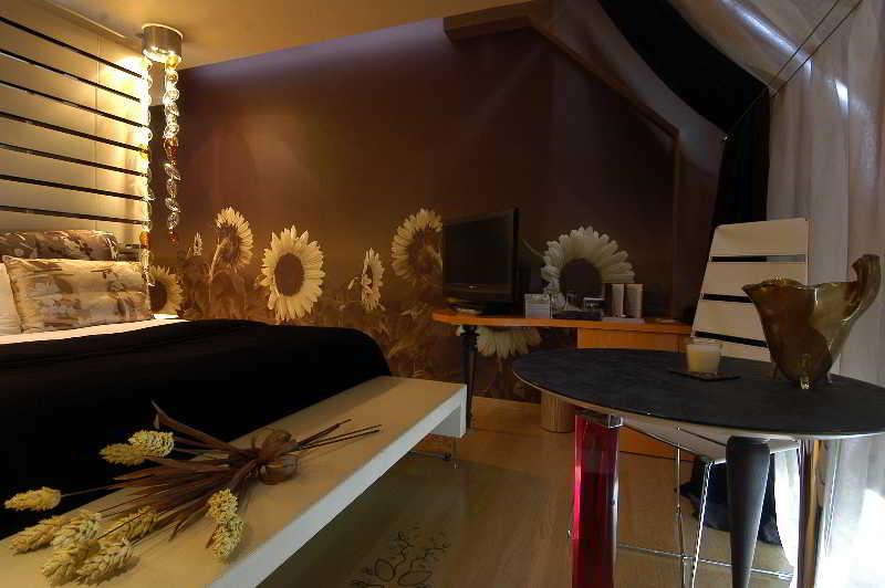 豪华房间, Les Fleurs Boutique