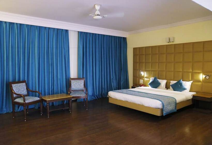 クラブルーム, Mapple Abhay