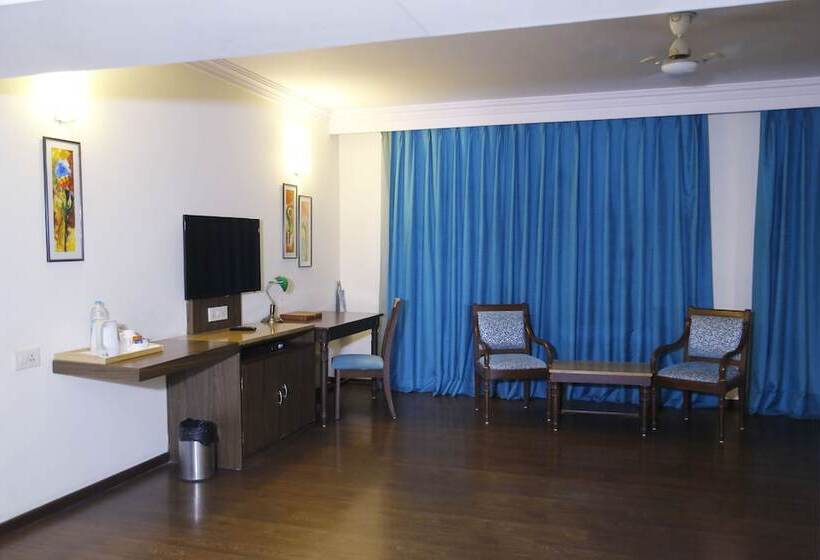 クラブルーム, Mapple Abhay