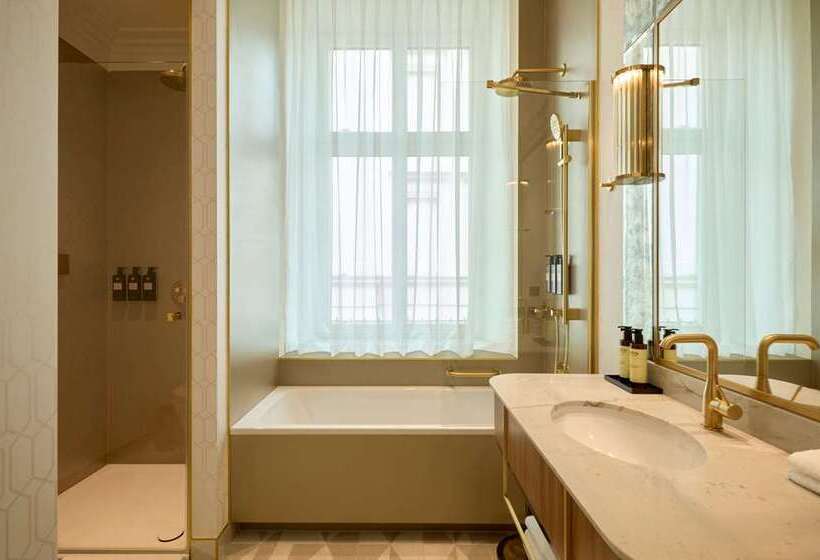 스위트 킹사이즈 침대, Maxx Royal Bodrum