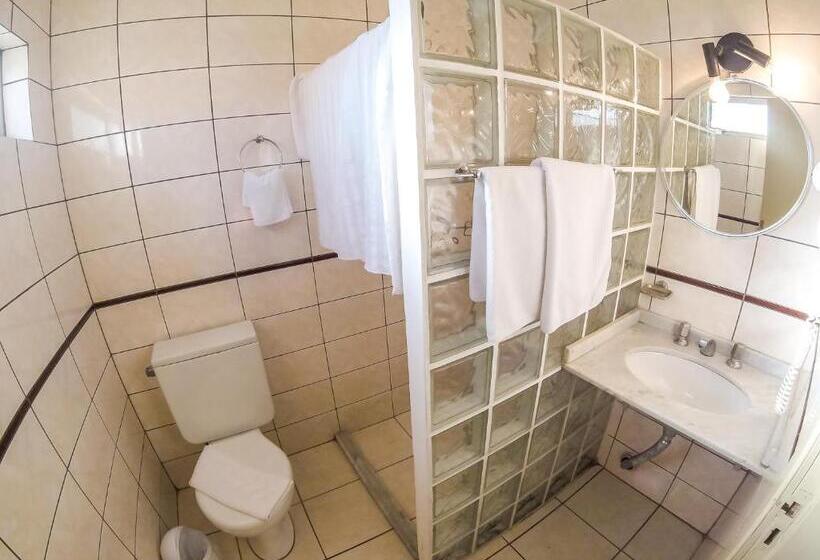 اتاق استاندارد, Milao