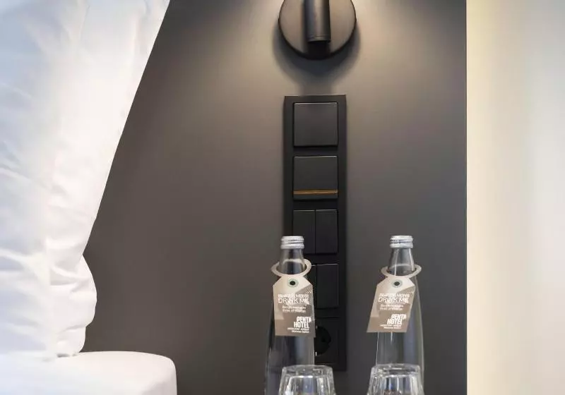 اتاق استاندارد سه نفره, Pentahotel Rostock