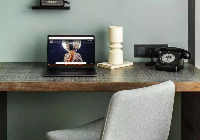 اتاق استاندارد سه نفره, Pentahotel Rostock