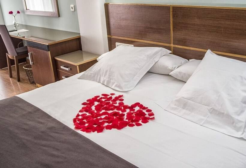 جناح, Plaza Alaquas