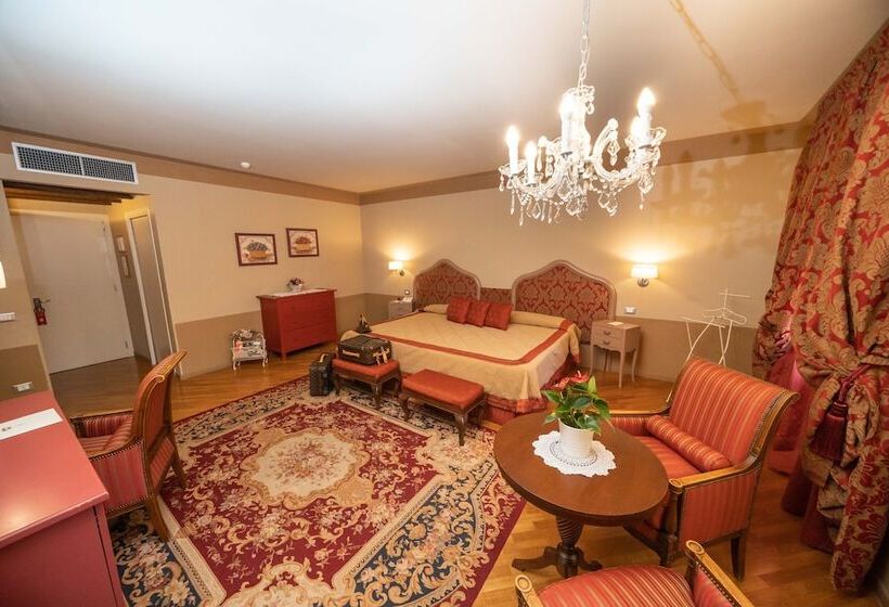 Junior Suite, San Luca Palace