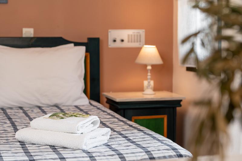 إستوديو قياسى, Ledra