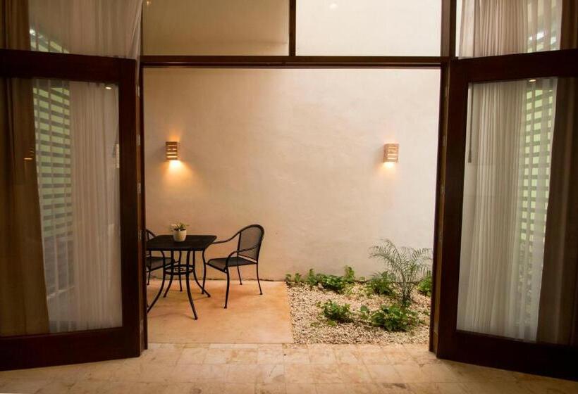 اتاق لوکس, Boutique Bugambilias