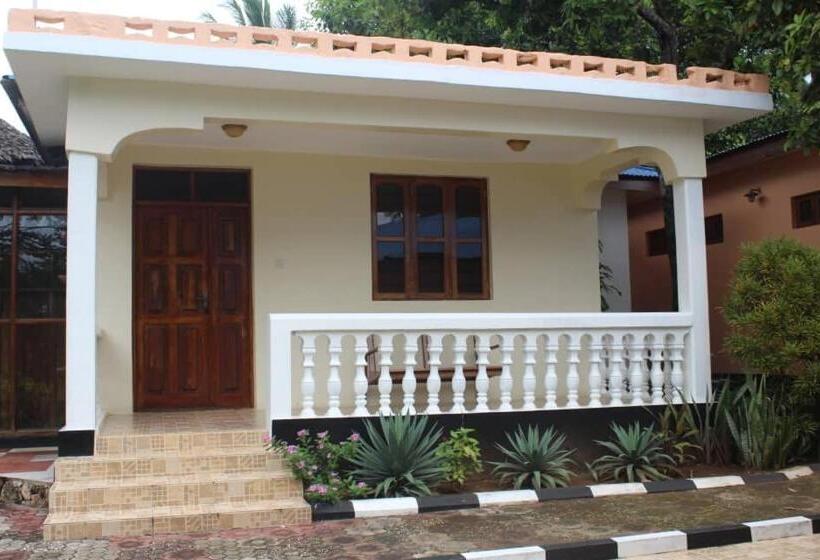 标准间带游泳池, Safina Resort