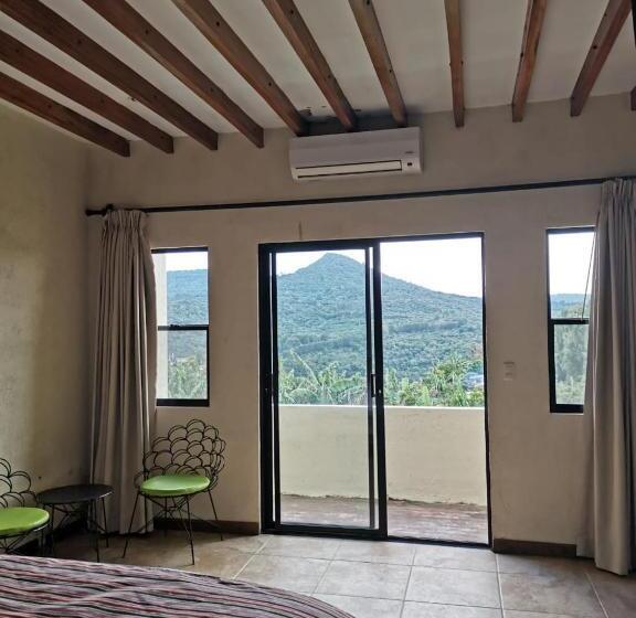 إستوديو قياسى, Casa 1800 Ataco Hotel Boutique