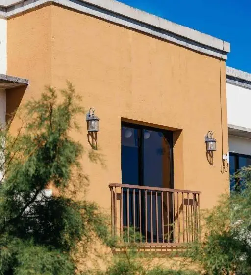 استودیوی استاندارد, Casa 1800 Ataco Hotel Boutique