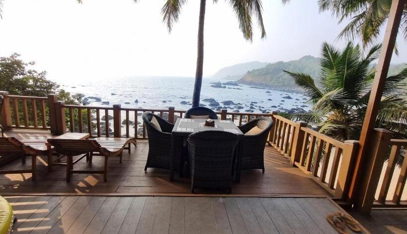 וילה עם חדר שינה אחד ובריכת שחיה, Cola Goa Beach Resort