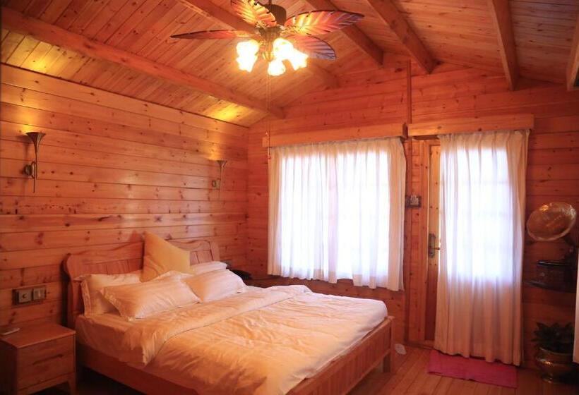 חדר סטנדרט נוף לים, Cola Goa Beach Resort