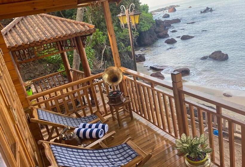Номер Стандарт Вид на Море, Cola Goa Beach Resort