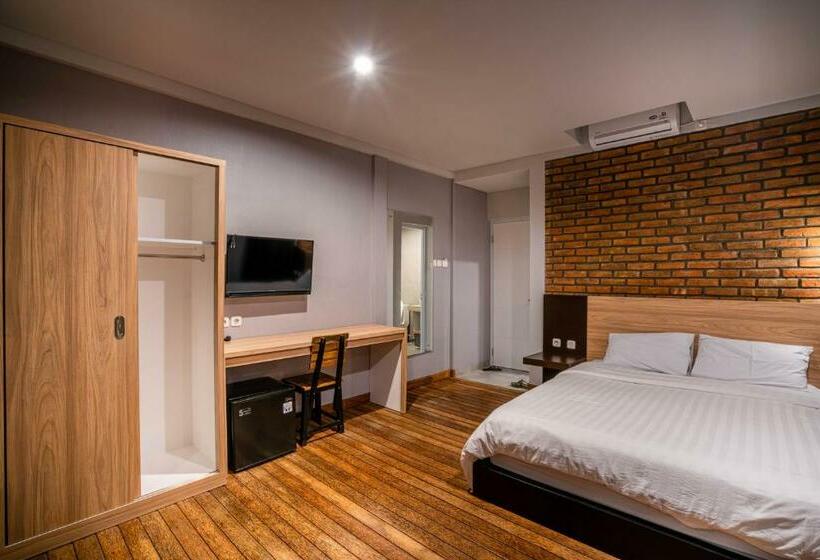 带海景的标准房, Lushy Hostel Canggu