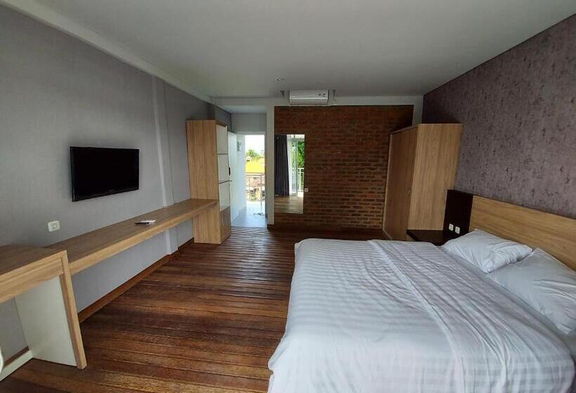 Quarto Deluxe, Lushy Hostel Canggu