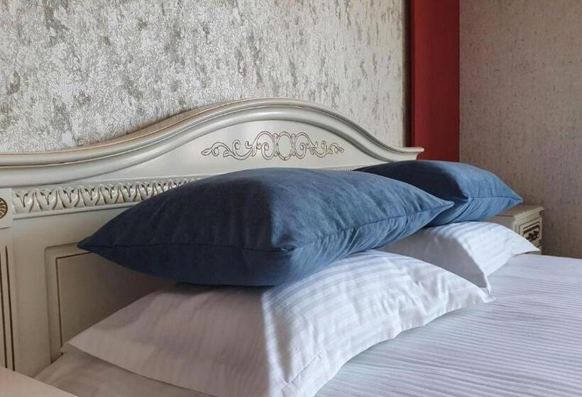 اتاق استاندارد با بالکن, Jinjotel Gyumri